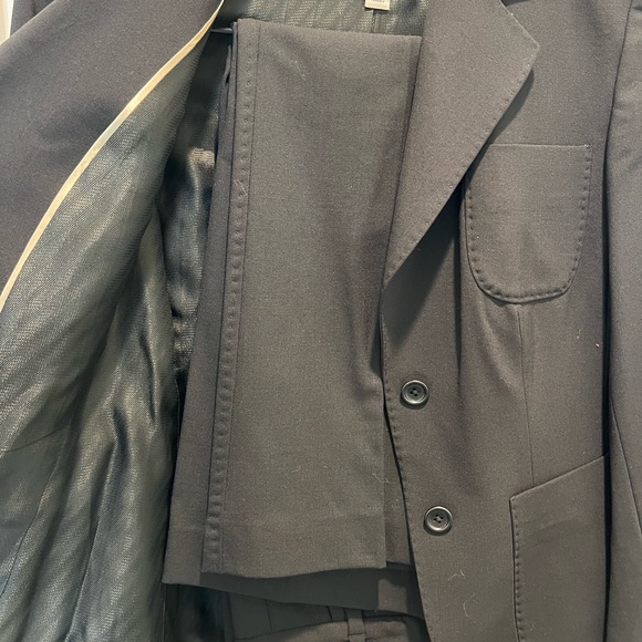 Banana Republic Women’s Suit jacket/blazer and Martin pants set - Picture 2 of 5